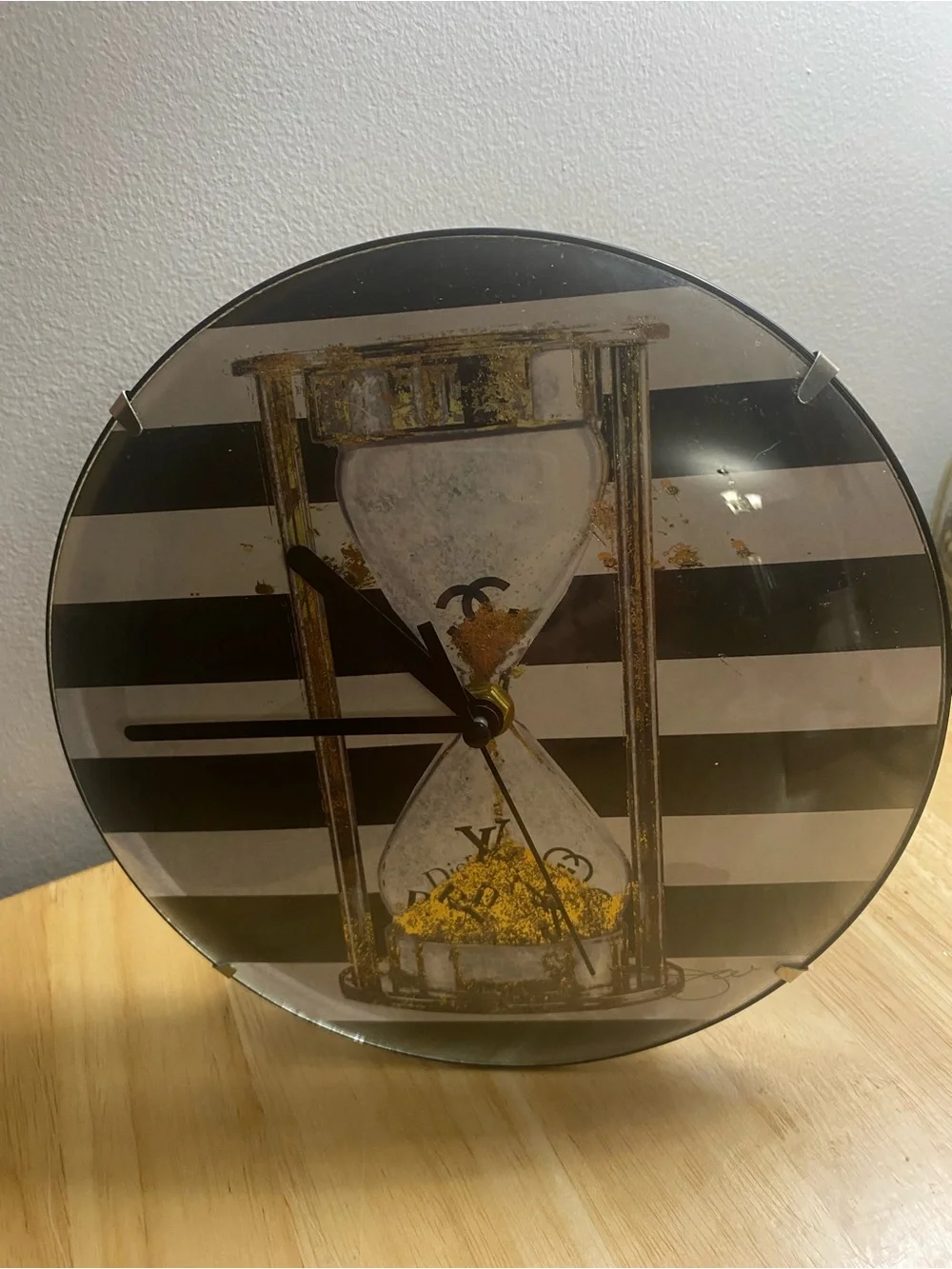 N/A decorative round